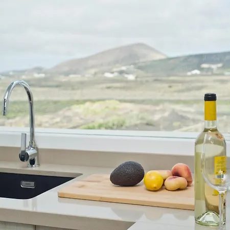 Eco -villa Entre Volcanes Holiday home Conil
